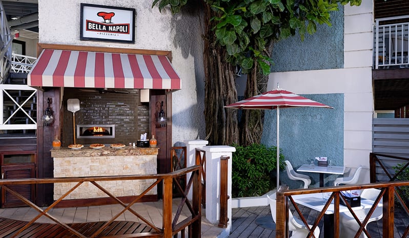 caribbean-holidays-jamaica-sandals-negril-beach-resort-spa-hotel-Bella Napoli Pizzeria