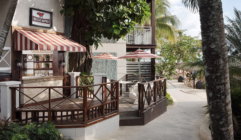 caribbean-holidays-jamaica-sandals-negril-beach-resort-spa-hotel-Bella Napoli Pizzeria