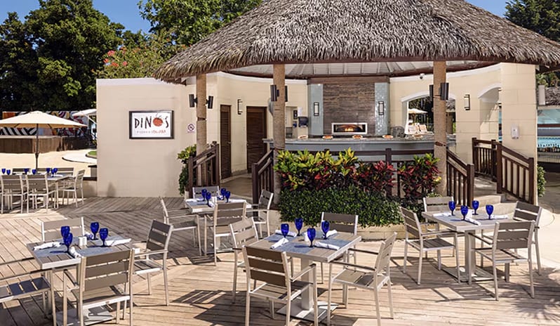 caribbean-holidays-jamaica-beaches-negril-resort-spa-hotel-dinos