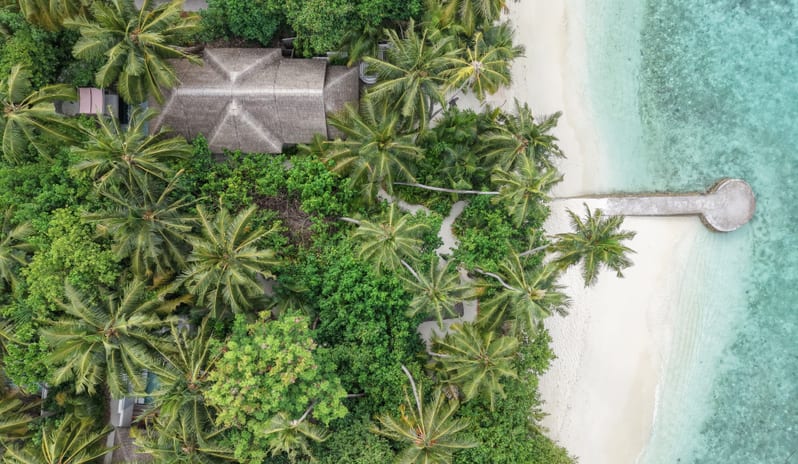 12-grand-premier-beach-villa-with-pool