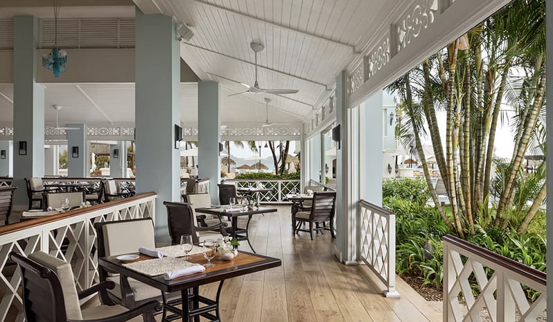 Restaurant at Sandals Grande St Lucian hotel in Caribbean by Kenwood Travel