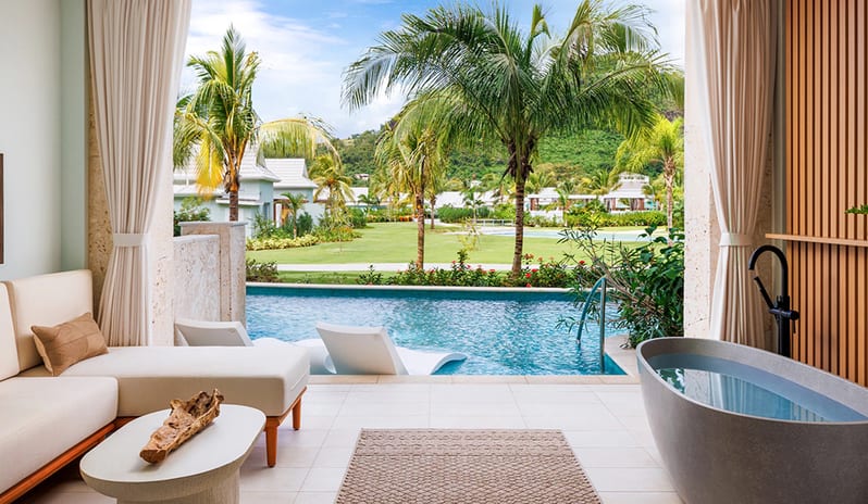 Swim-Up at Sandals Saint Vincent hotel in Caribbean by Kenwood Travel