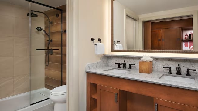 Fireworks View Premium bathroom at Disney's Wilderness Lodge by Kenwood Travel