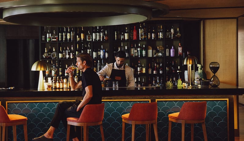 Migratory Bar Cocktail Bar with Premium Ambience at Domes Lake Algarve by Kenwood Travel