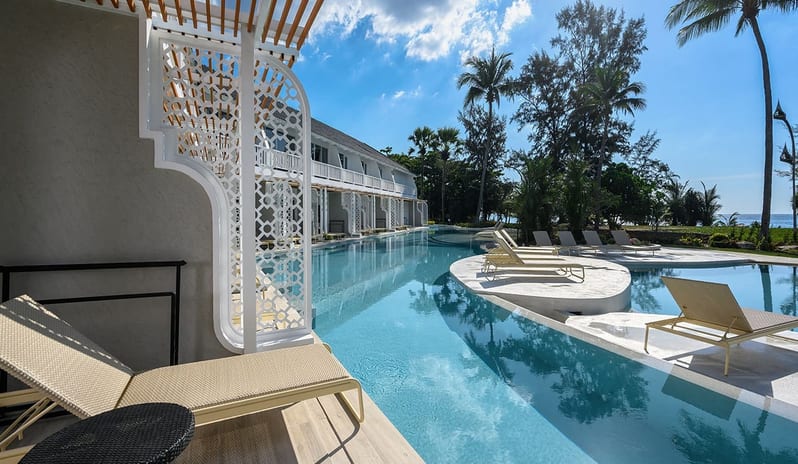 Lagoon Pool Access Deluxe Terrace