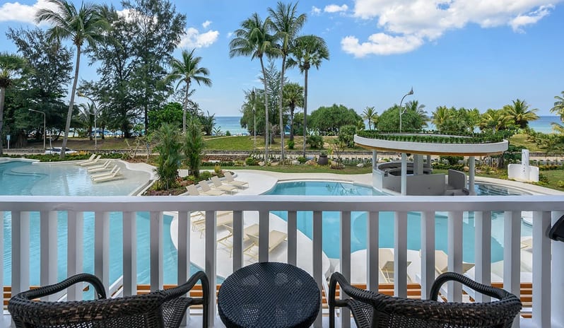 Lagoon Pool View Deluxe Terrace