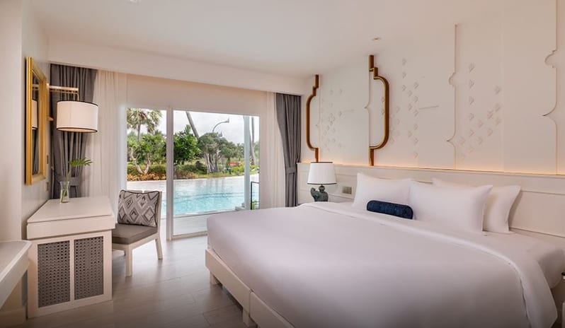 One-Bedroom Lagoon Pool Access Suite