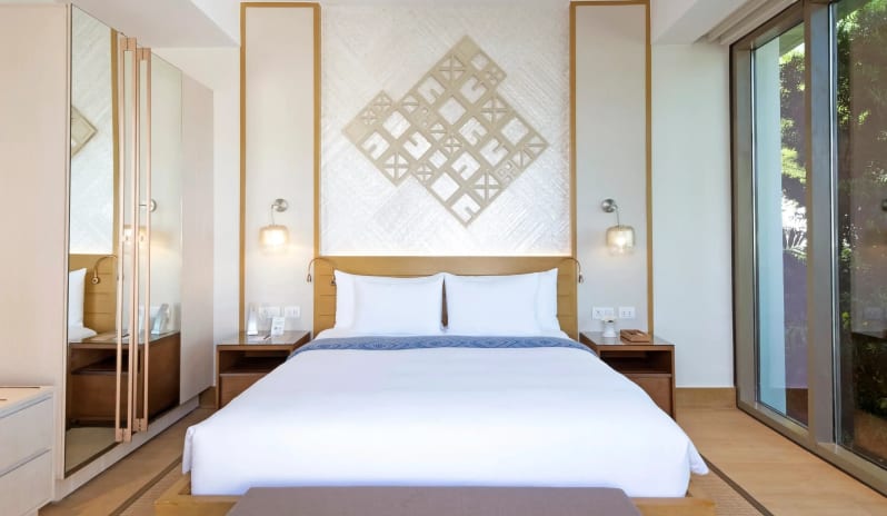 Villa with Plunge Pool