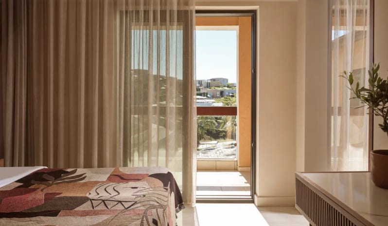 deluxe-family-suite-garden-view-1