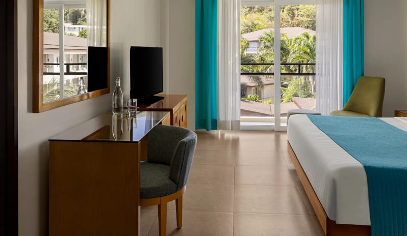 moevenpick-boracay-family-room