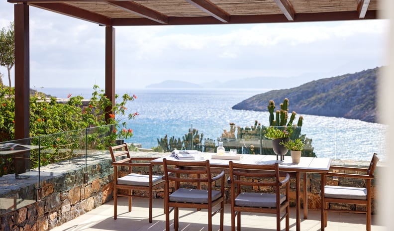 dc-tc-suite-onebedroom-outdoor-02