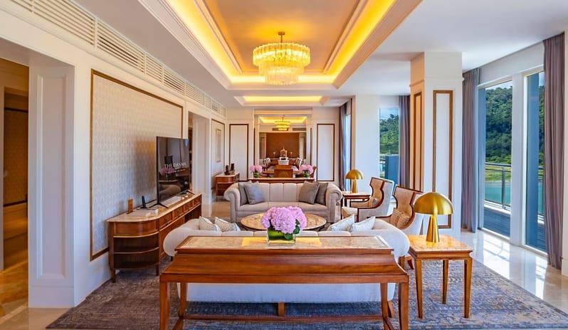 Marina Four Bay Suite