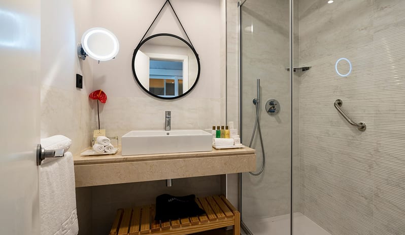 Bathroom View at Dreams Lanzarote Playa Dorada Resort & Spa - Resort in Europe - holidays by Kenwood Travel