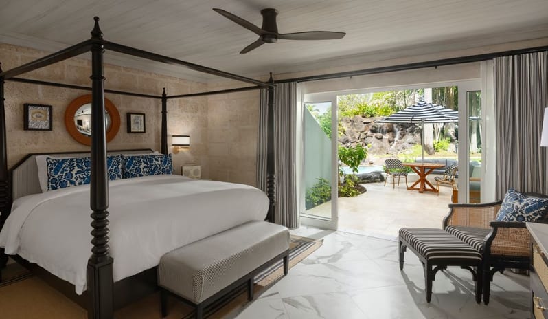Luxury Swim Up Poolside Room