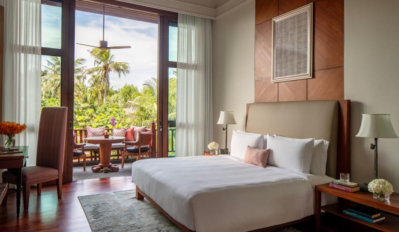 Anantara Hua Hin Resort-Club Junior Lagoon View Suite