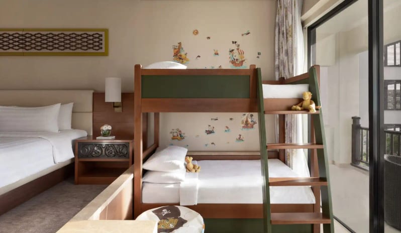 Garden Wing Deluxe Family Room