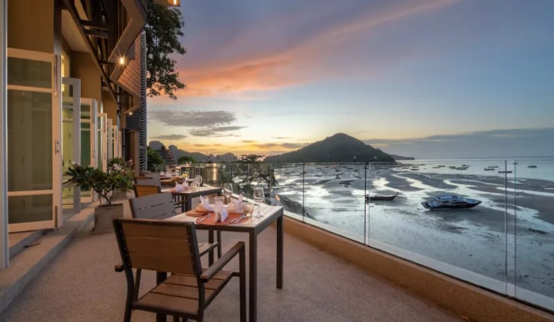 Main Gallery at Jantra Bar at Centara Villas Phi Phi Island by Kenwood Travel