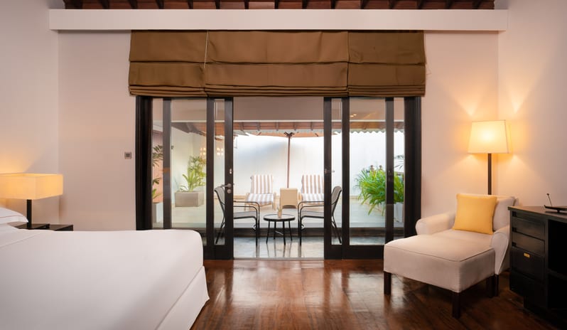 courtyard-bed