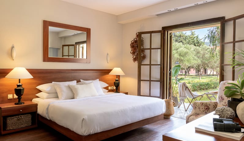 12-family-interconnecting-apartment-balcony-or-veranda