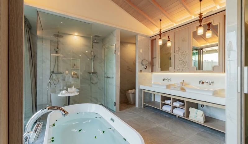 The Little Shore Khao Lak - Seaview Pool Villa Romance