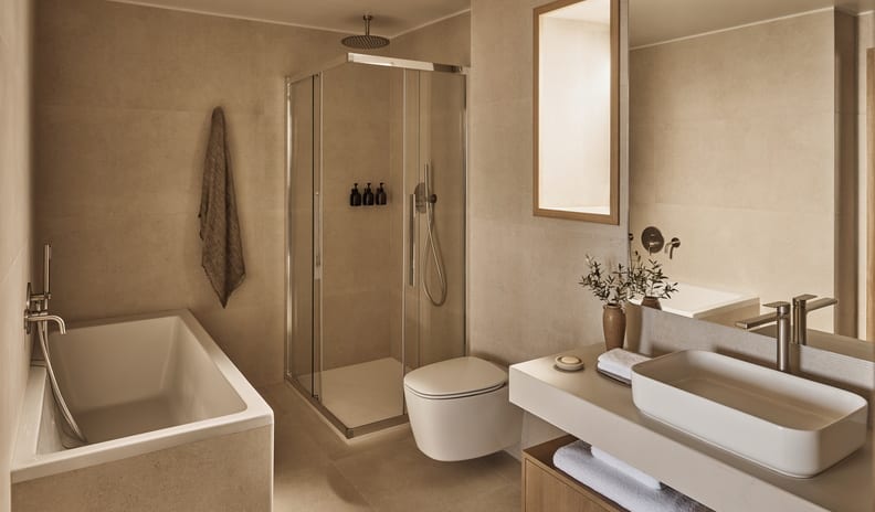 ikos-olivia-deluxe-one-bedroom-bungalow-suite-balcony-beachfront-792x527