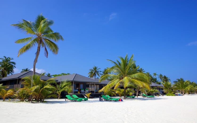 Kuredu Island Resort & Spa-Beach.jpg