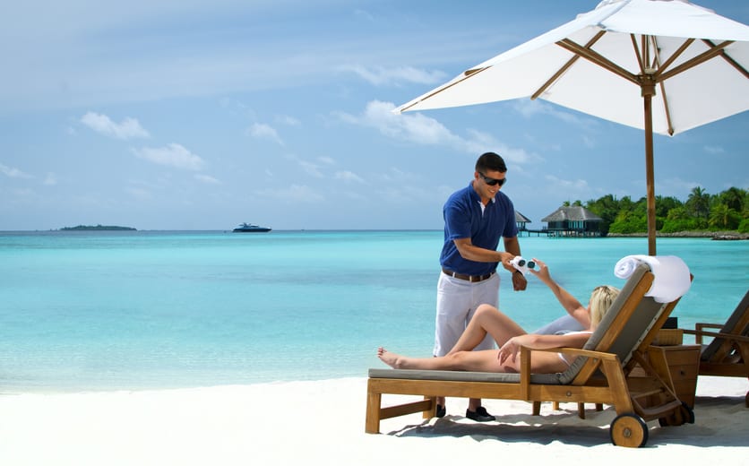 One & Only Reethi Rah-Beach Sunbed.jpg