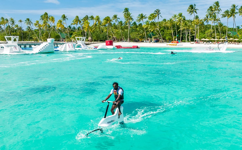 43. Hydrofoil E-bikes.jpeg