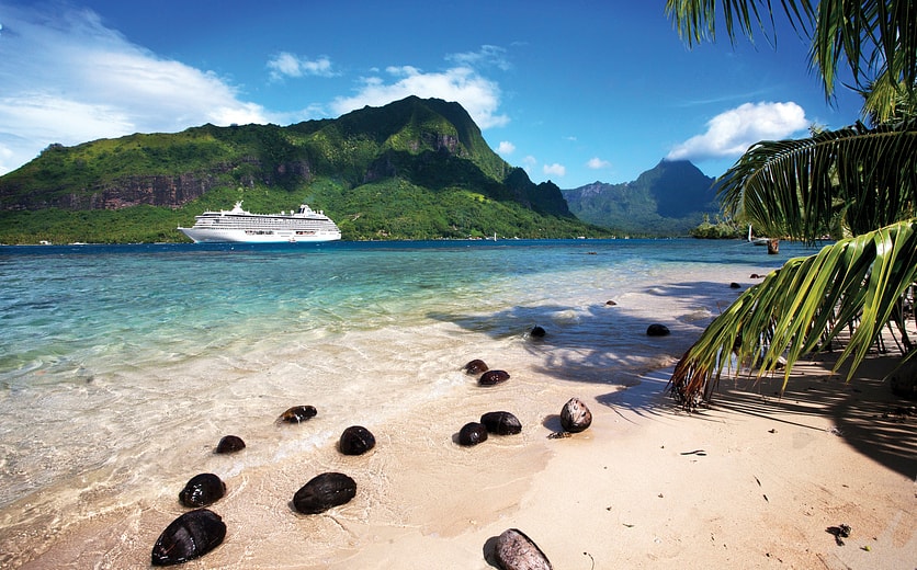 CC_OCY_Exterior_Moorea_5957.jpg