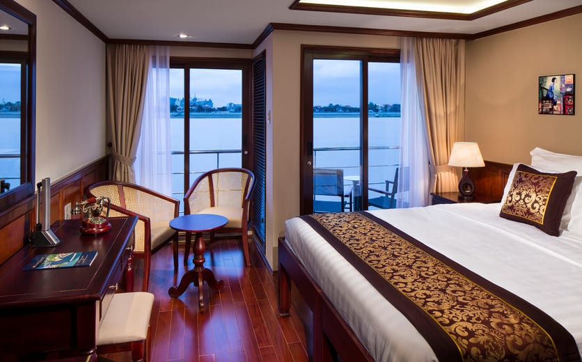 AmaDara_StandardStateroom.jpg