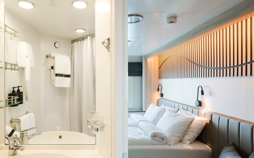 Hurtigruten Expeditions MS Fram N - Clara Tuma and Hurtigruten 1.JPG