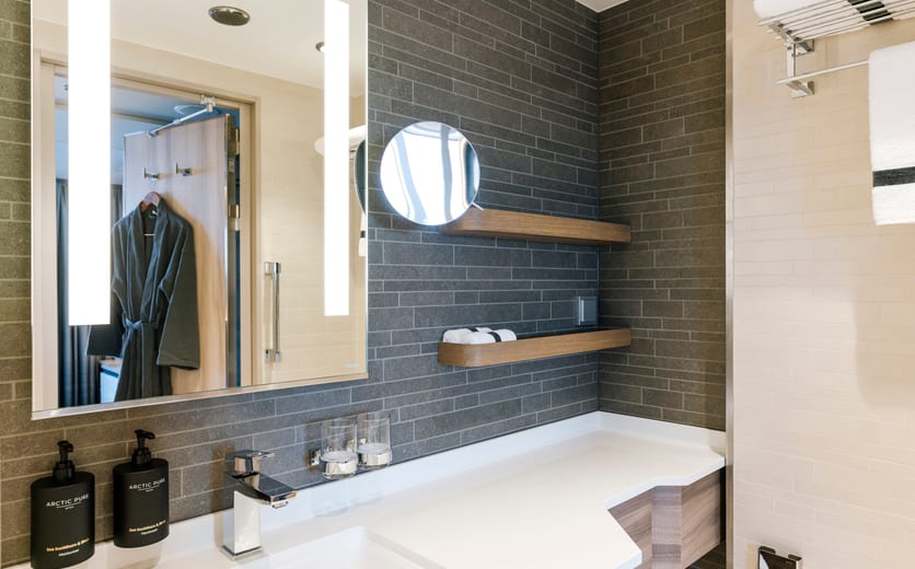 Hurtigruten Expeditions MS Fridtjof Nansen MF - Credit - Clara Tuma and Hurtigruten 4.JPG