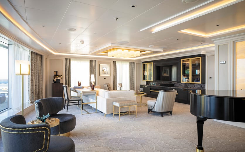 RSSC - Seven Seas Splendor - Accommodation - Regent Suite 3.jpg