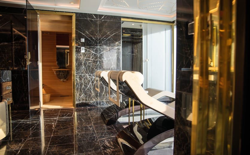 RSSC - Seven Seas Splendor - Accommodation - Regent Suite 7.jpg