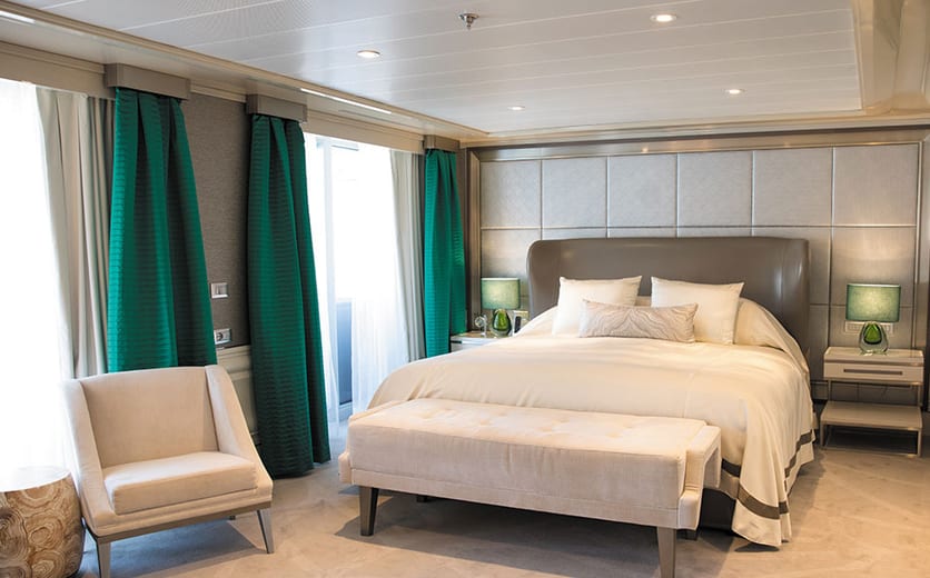 RSSC Seven Seas Splendor Grand Suite 3.jpg