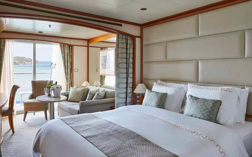 Silversea Cruises - Silver Whisper - Veranda Suite.png