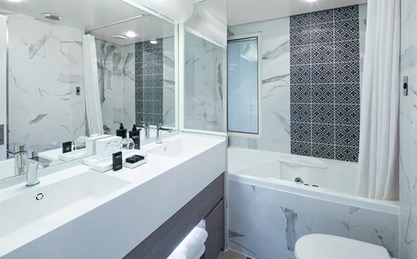 Celebrity Cruises Celebrity Beyond Celebrity Suite 1.jpg