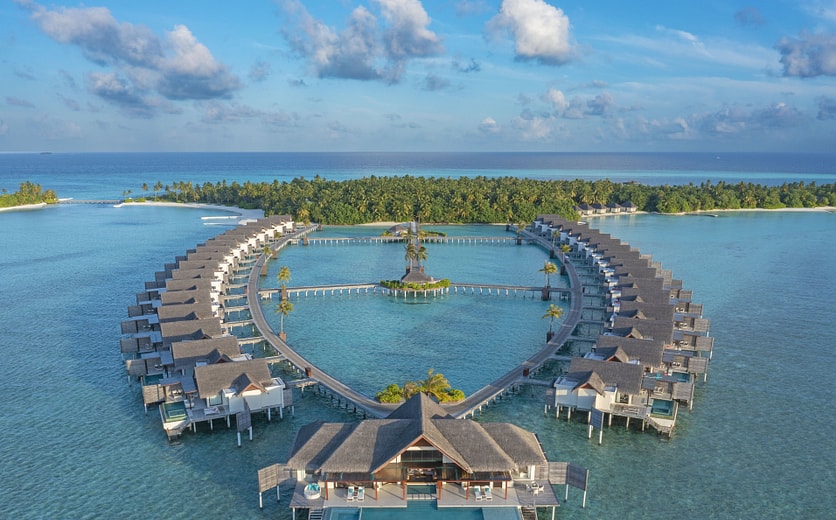 4- Water Pool Villas.jpg