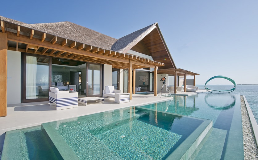 4aa - two Bedroom Ocean Pavilion Pool.jpg