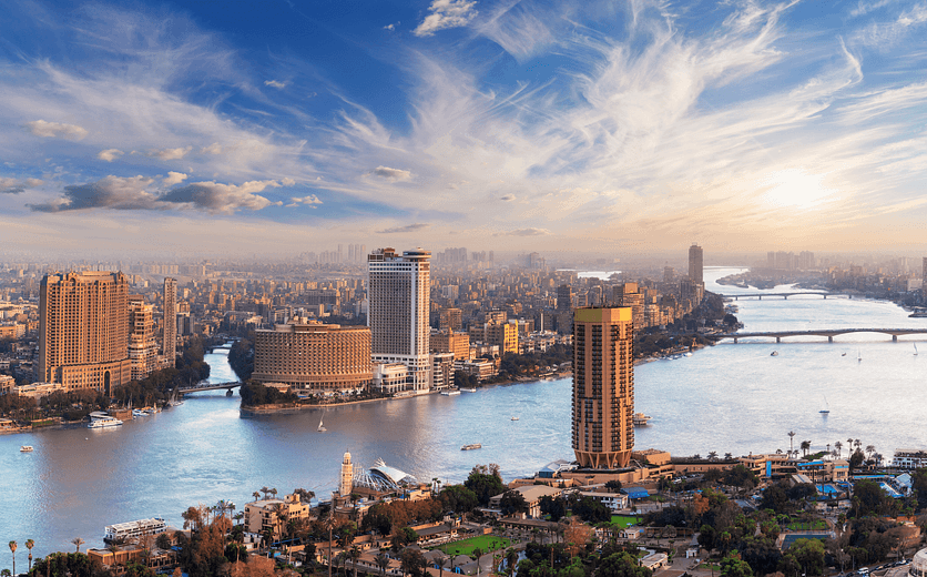 Cairo panorama over the Nile river.png