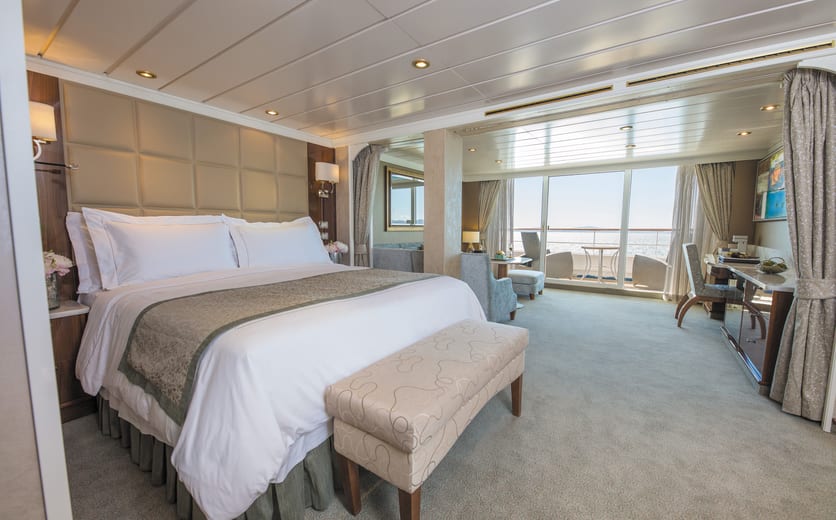 Regent Seven Seas MARINER Penthouse Suite 0.jpg