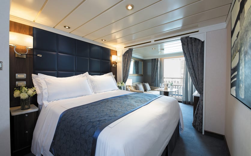 Regent Seven Seas MARINER Veranda Suite 0.jpg