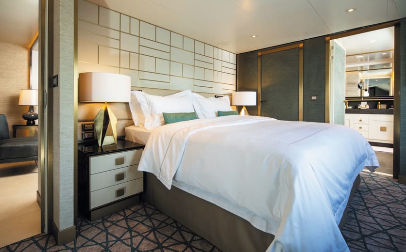 RSSC, Seven Seas Splendor, Seven Seas Suite 4.jpg