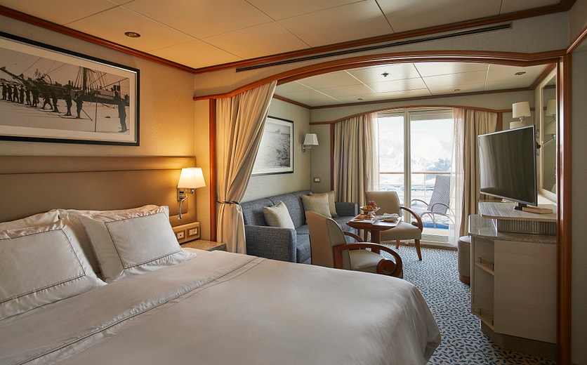 Silversea SILVER CLOUD Deluxe Veranda.jpg