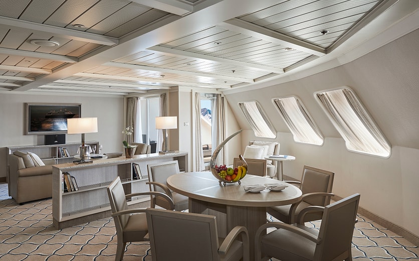 Silversea SILVER CLOUD Grand Suite 2.jpg