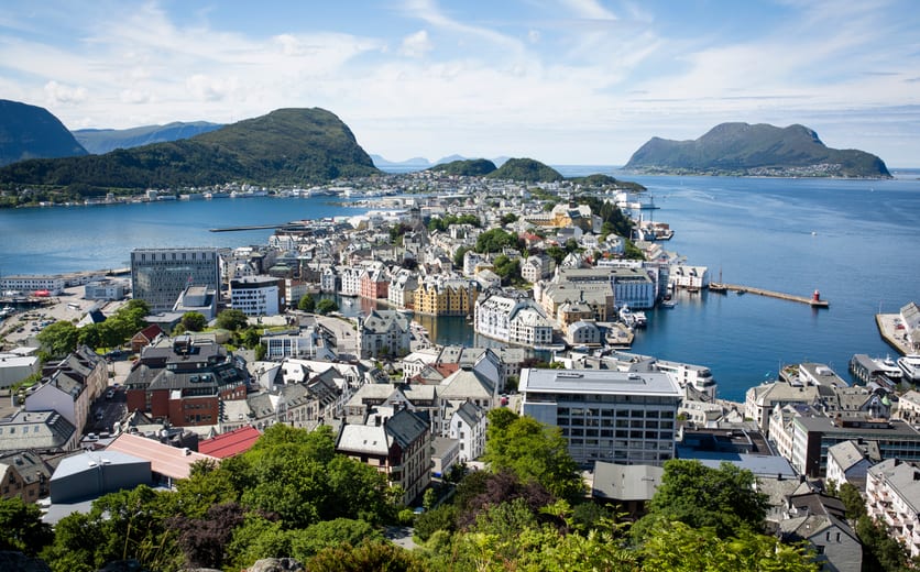 Ålesund - lesund-Norway_2.jpg