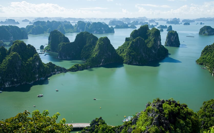 Ha Long Bay - Ha-Long-Bay-Vietnam_958.jpg