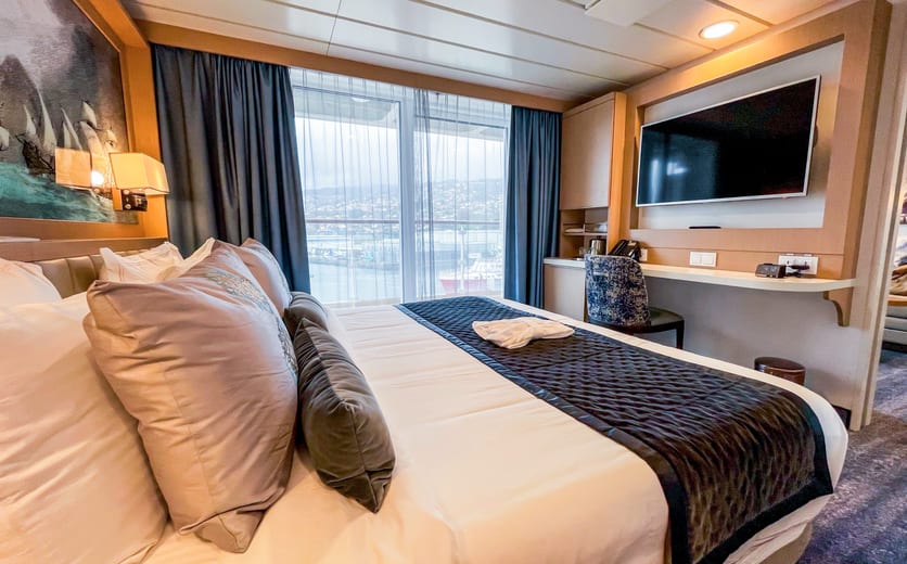 Quark Expeditions Ocean Explorer Penthouse Suite 1.jpg