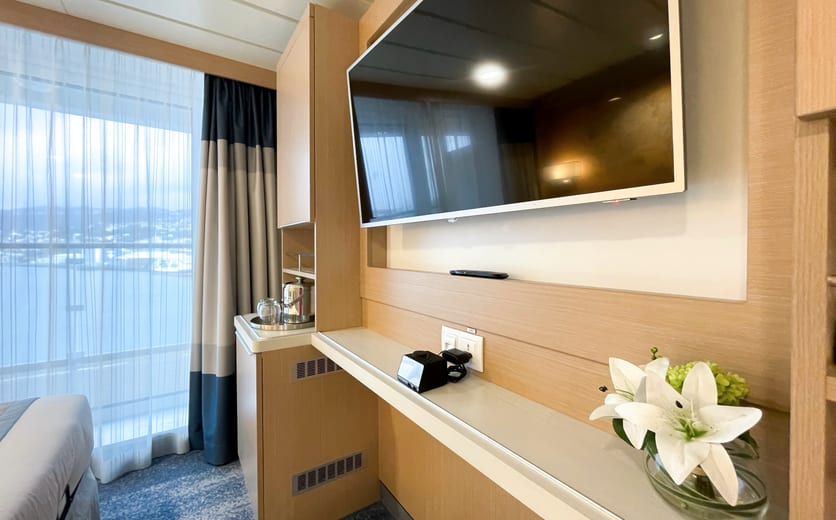 Quark Expeditions Ocean Explorer Veranda Stateroom 0.jpg