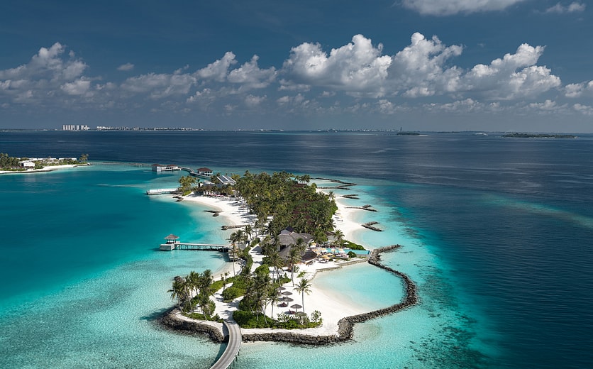 OBLU SELECT Lobigili - Full Island Aerial - 11.jpg